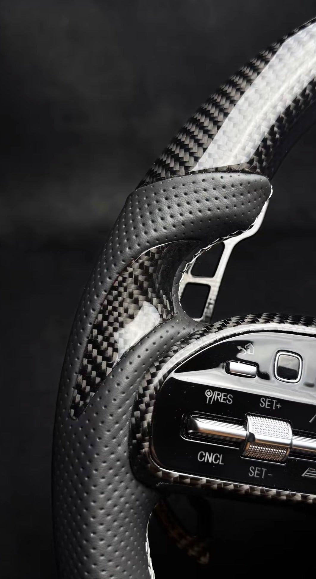 Volant Merceders Alcantara