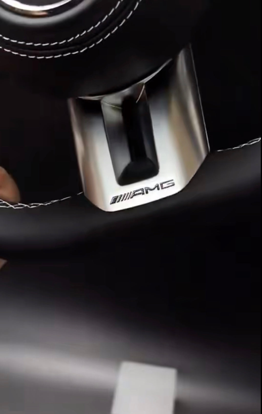 Volant Merceders Alcantara